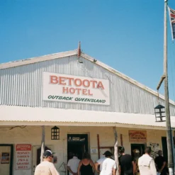 Pentax Espio 140M Point-and-shoot Camera Gift Set -Camera Store 000028