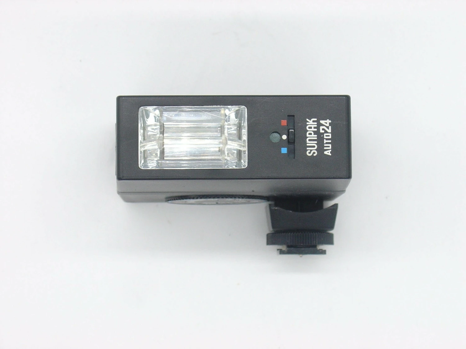 Sunpak Auto 24 Camera Flash 3 Sunpak Auto 24 Camera Flash