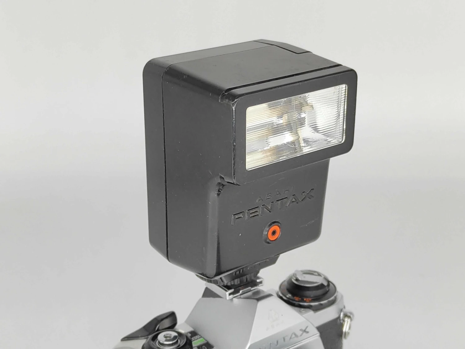 Pentax AF200S Flash 3 Pentax AF200S Flash