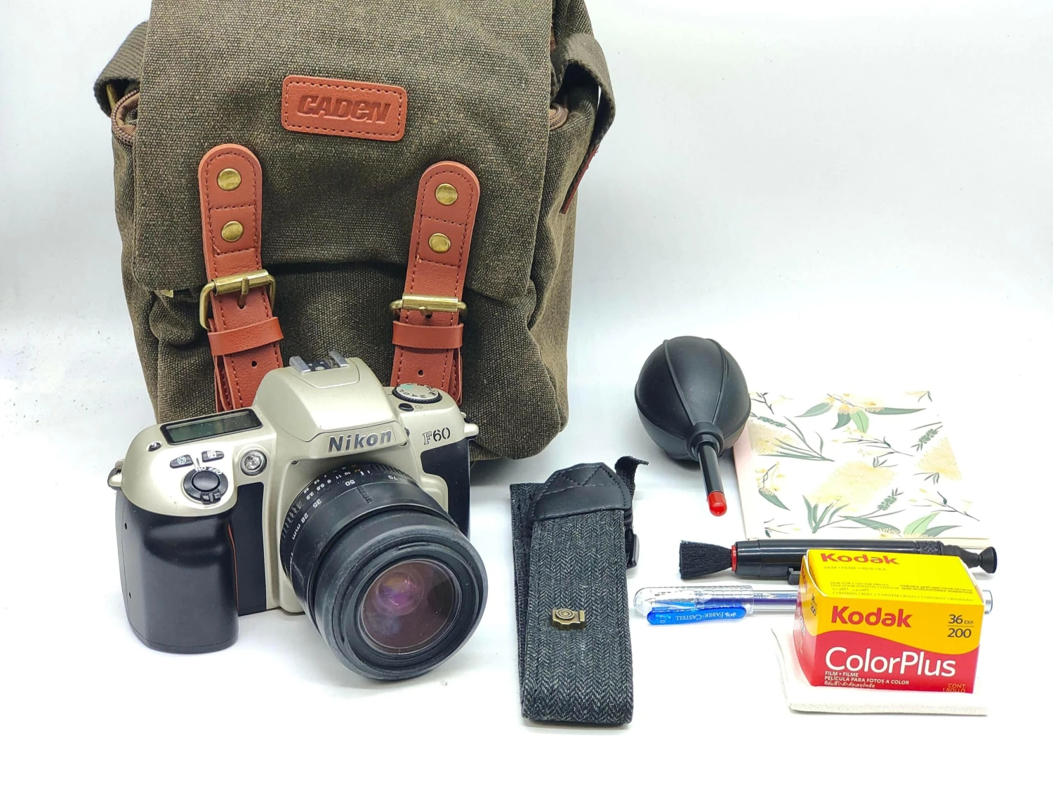 Nikon F60 + Zoom Lens SLR Film Camera Gift Set 3 Nikon F60 + Zoom Lens SLR Film Camera Gift Set