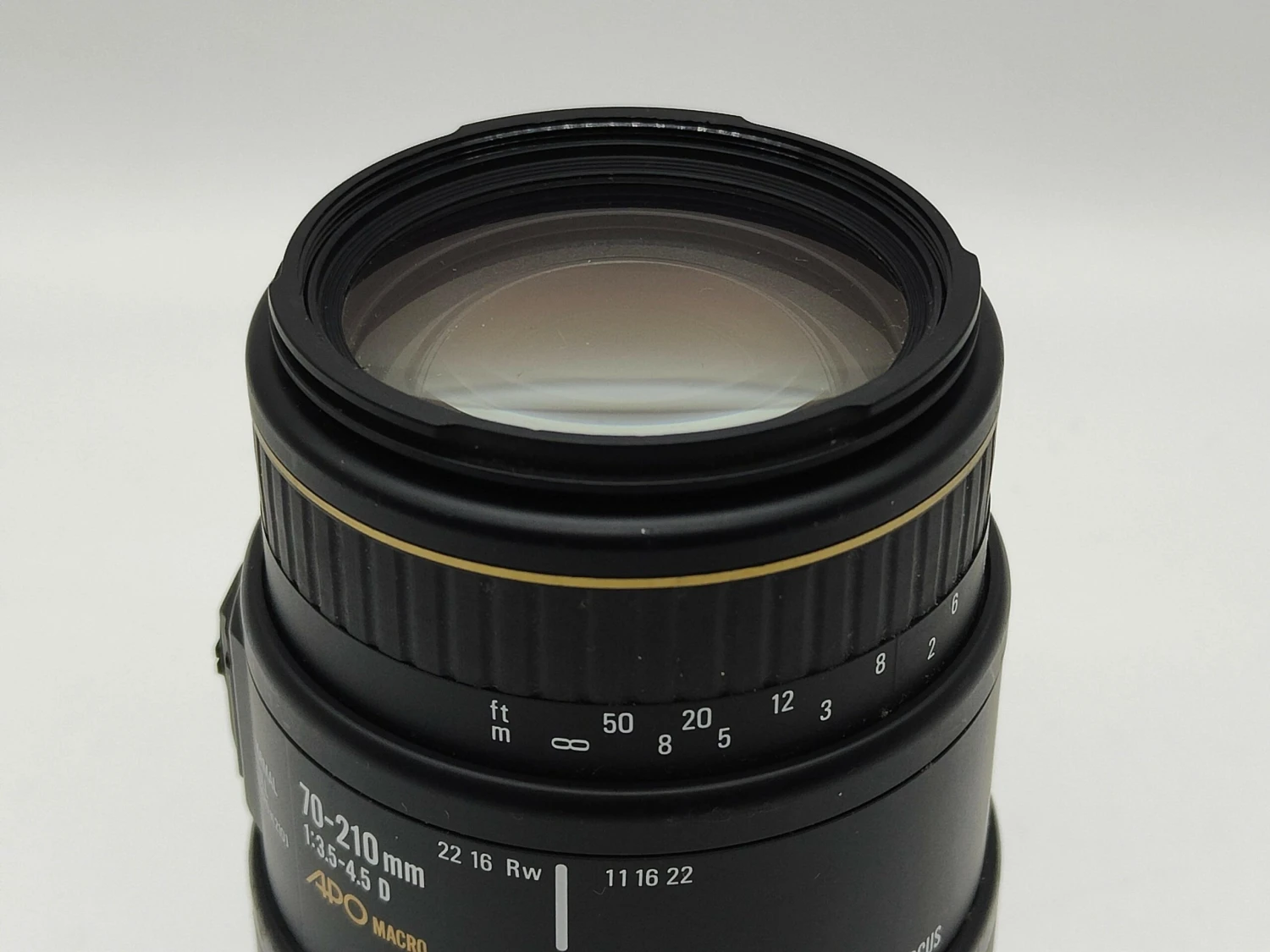 Sigma 70-210mm APO Autofocus F/3.5 Lens (Nikon AF Mount) 4 Sigma 70-210mm APO Autofocus F/3.5 Lens (Nikon AF Mount) - Image 2