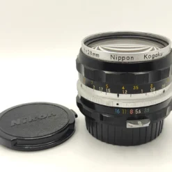 Nikon 28mm F/3.5 Non-AI Nikkor Lens