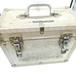 Bell & Howell 70-DR 16mm Camera Set -Camera Store IMG20250415134435 scaled