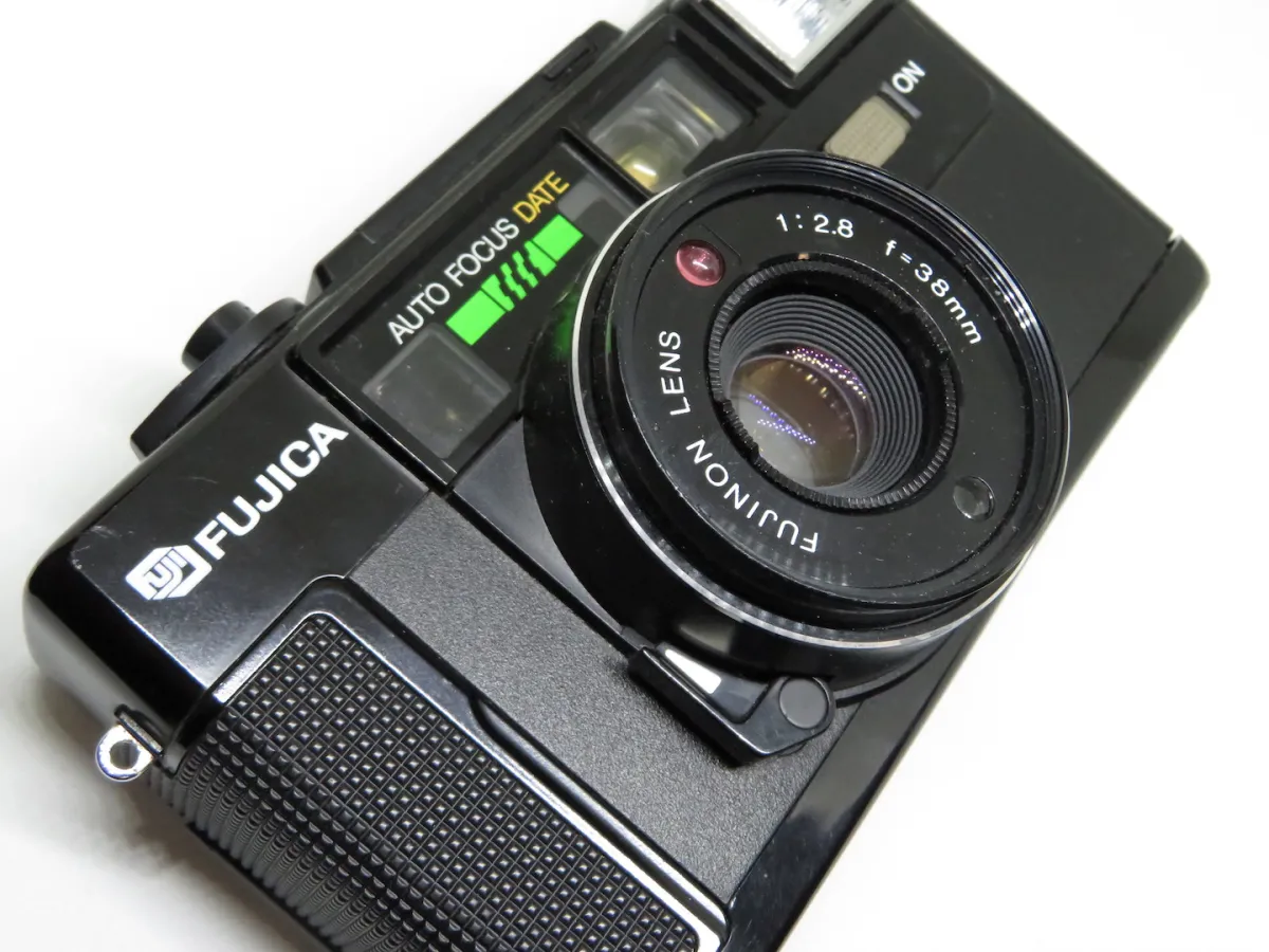 Camera Store -Camera Store img 0471